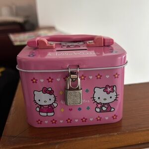 Vintage Hello Kitty box